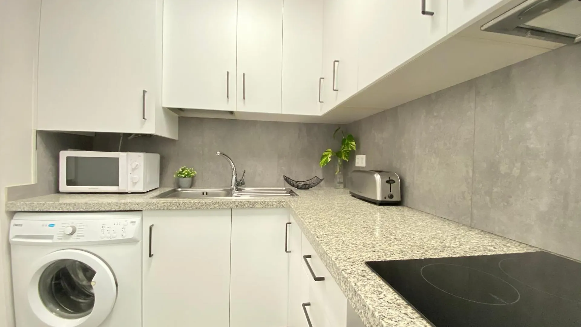 La Pimentera Central Apartments 3 - Parking Gratis Marbella Spain